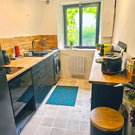 La Crocherie : Gite Des Elfes - Free Wifi & Smart Tv Beaumont-Pied-de-Boeuf  Exterior photo
