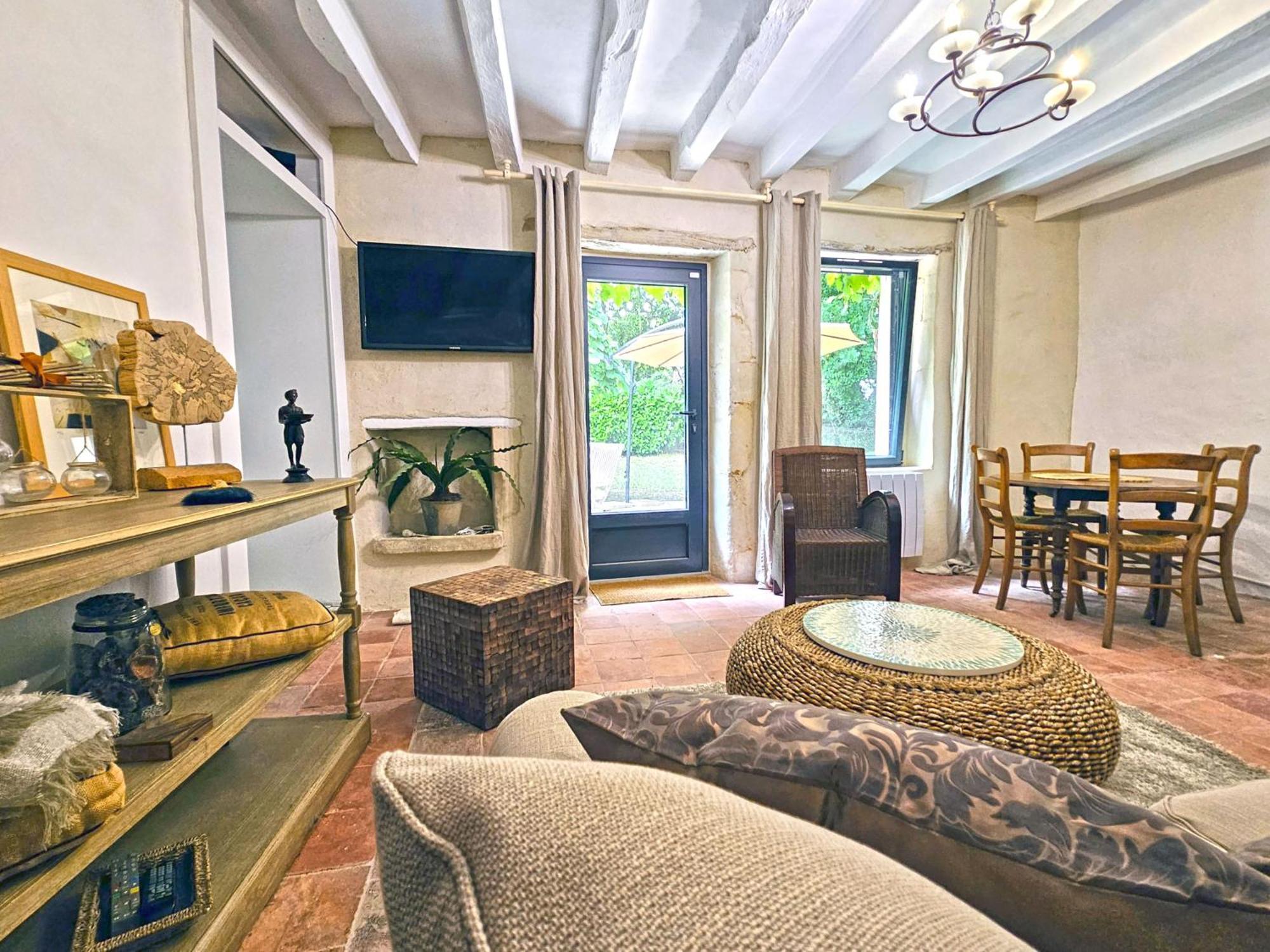 La Crocherie : Des Elfes - Free Wifi & Smart Tv Holiday home *